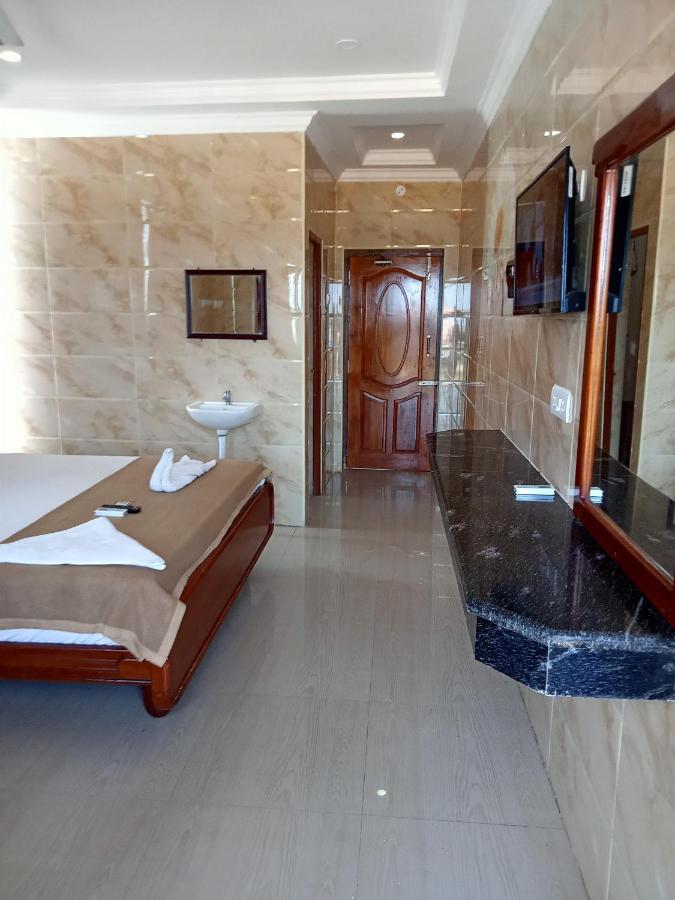 Hotel Senthur Raja Rāmeswaram Esterno foto